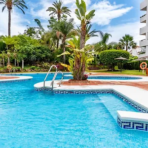  Apartment Livescape Medina Garden Spain
